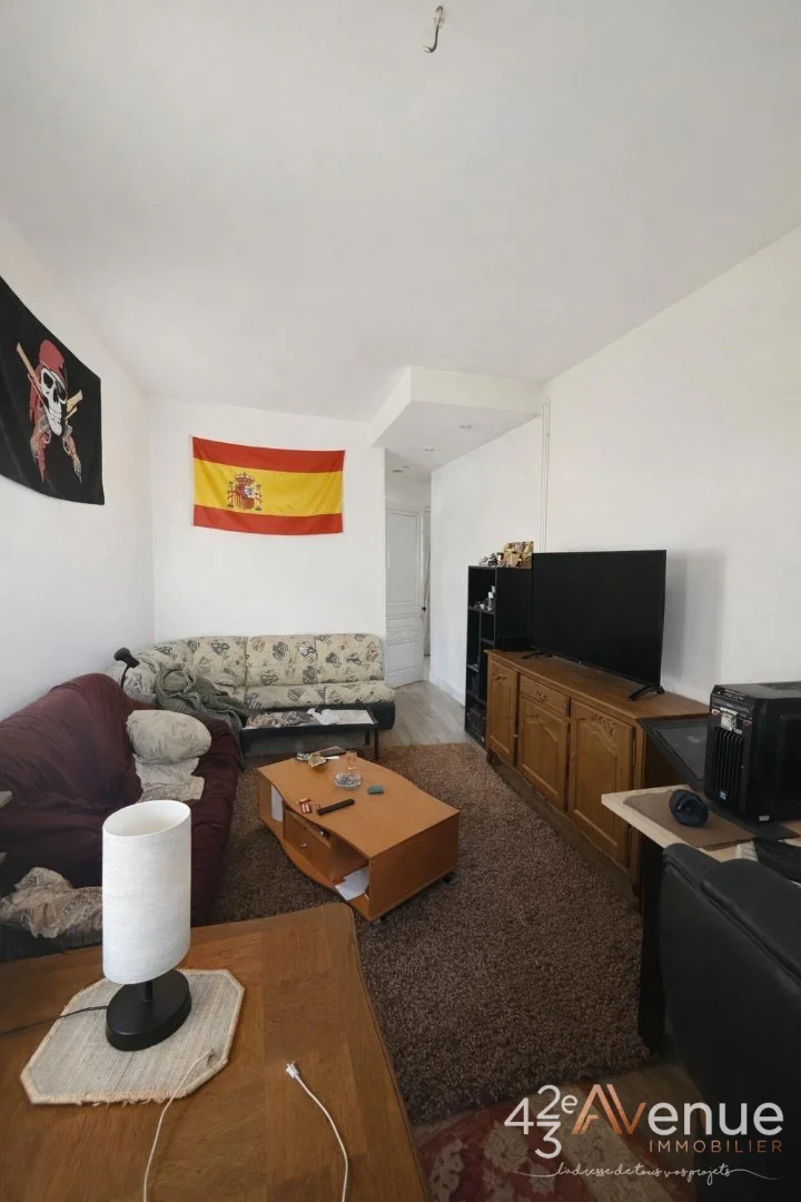 APPARTEMENT T2 A VENDRE - ST ETIENNE JACQUARD - 51 m2 - 62 000 €