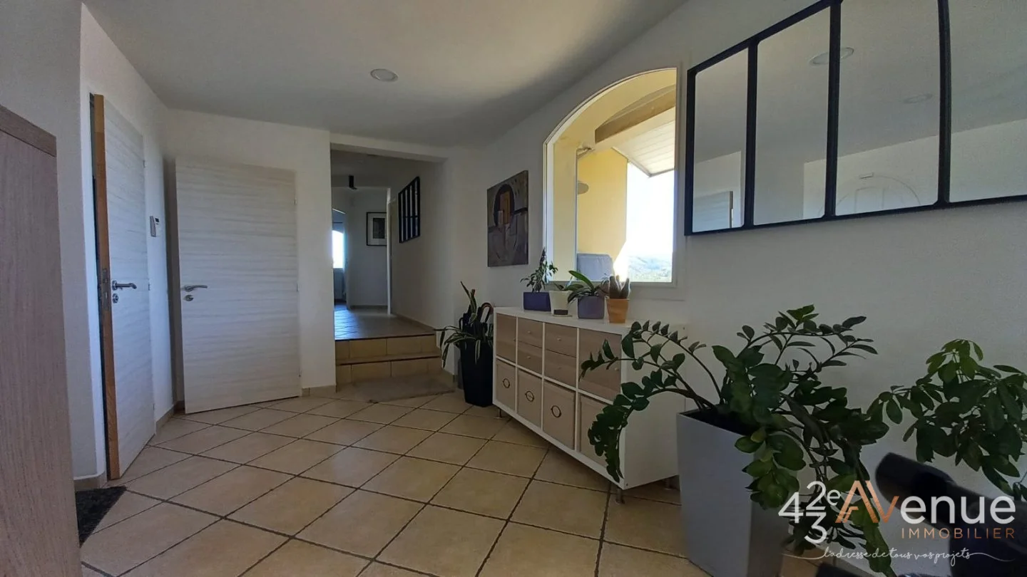 Maison 7 pièces à Saint-Priest-en-Jarez, photo 8 sur 8