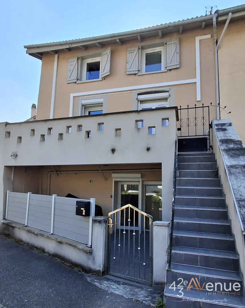 MAISON A VENDRE - ST CHAMOND - 118 m2 - 190 000 €