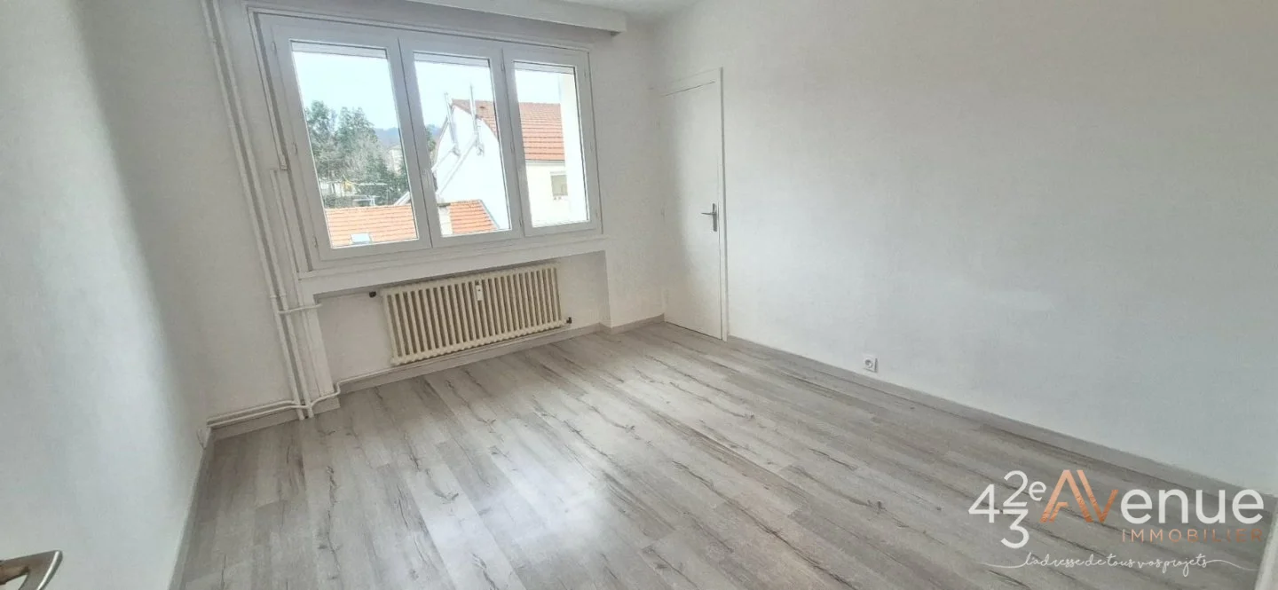 Appartement 4 pièces à Saint-Étienne, photo 4 sur 8