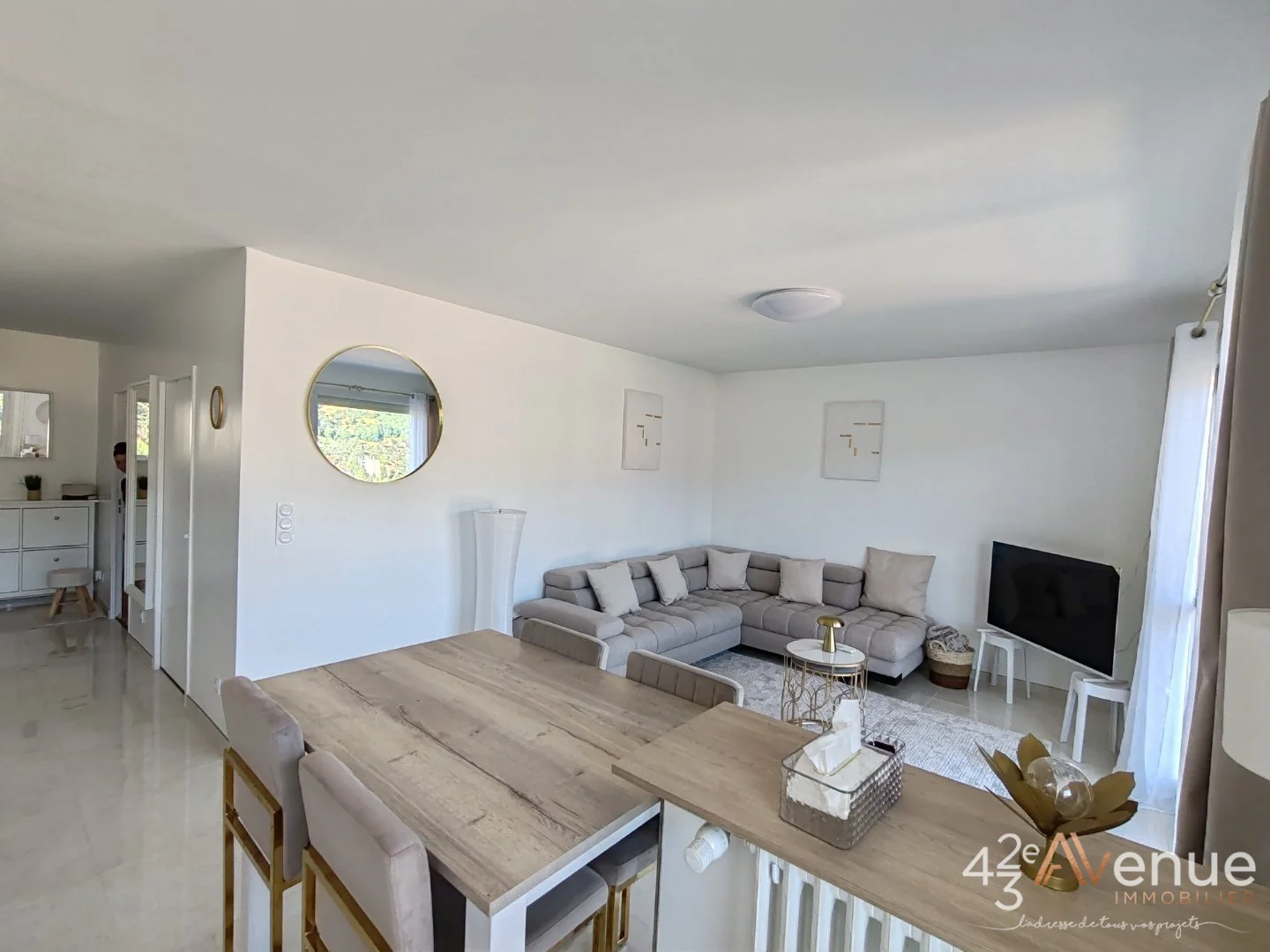 APPARTEMENT T3 A VENDRE - ST ETIENNE TERRENOIRE - 71.11 m2 - 149 000 €