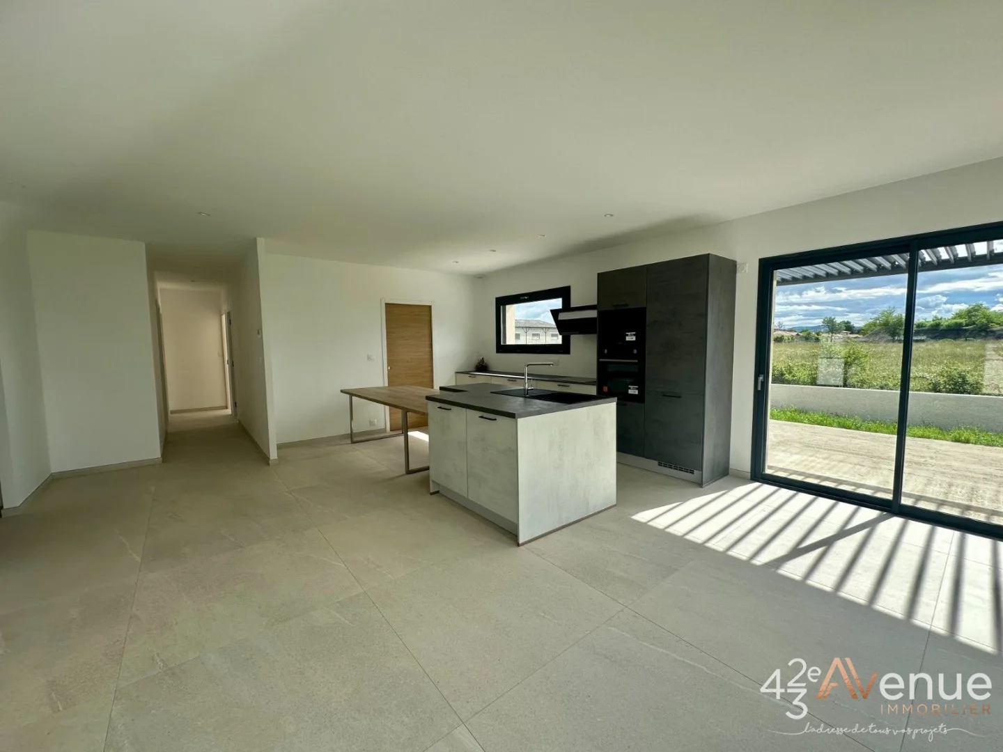 Maison 5 pièces à Bonson, photo 6 sur 8