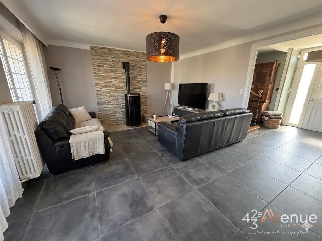 Maison 10 pièces à Monistrol-sur-Loire, photo 5 sur 8