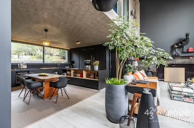 Maison 8 pièces à Sainte-Colombe, photo 6 sur 16
