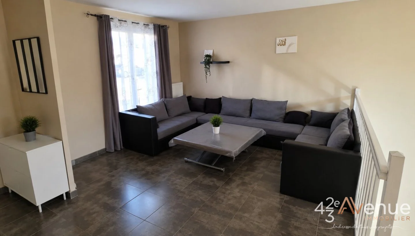 Maison 5 pièces à Saint-Genest-Lerpt, photo 6 sur 8