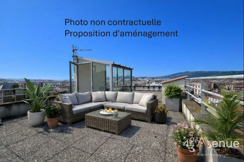 APPARTEMENT T4 - ST ETIENNE CENTRE VILLE - 79.1 m2 - VENDU