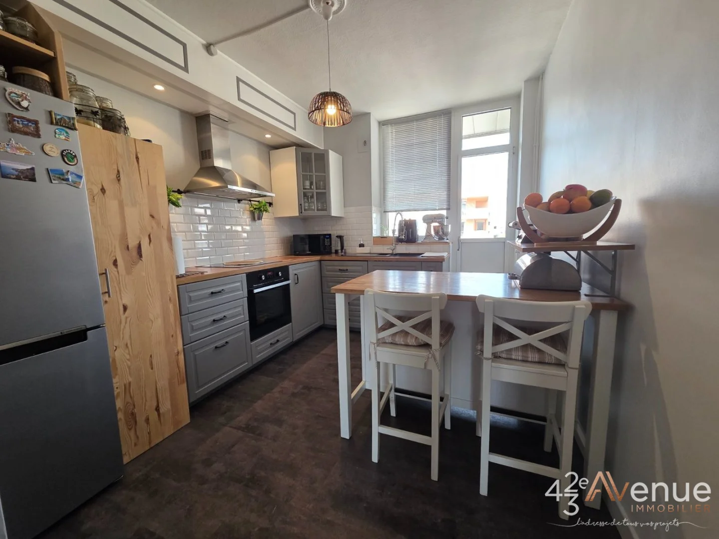 APPARTEMENT T6 A VENDRE - ST ETIENNE BERGSON - 146.22 m2 - 249 000 €