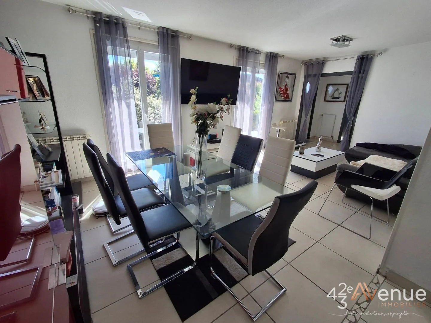 Maison 6 pièces à Montrond-les-Bains, photo 5 sur 8