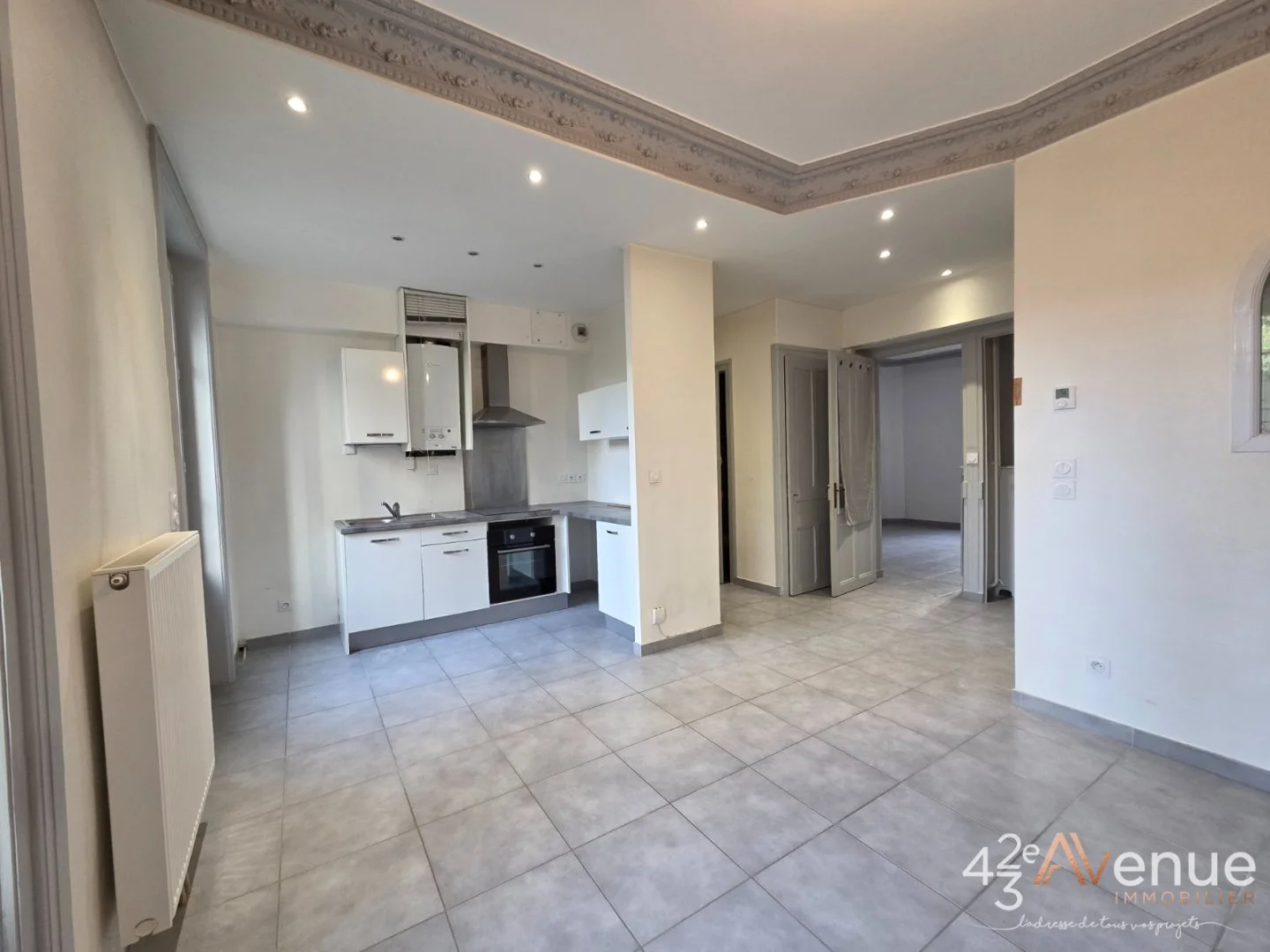APPARTEMENT T3 A VENDRE - ST ETIENNE FACULTE   CENTRE DEUX - 53.92 m2 - 74 000 €