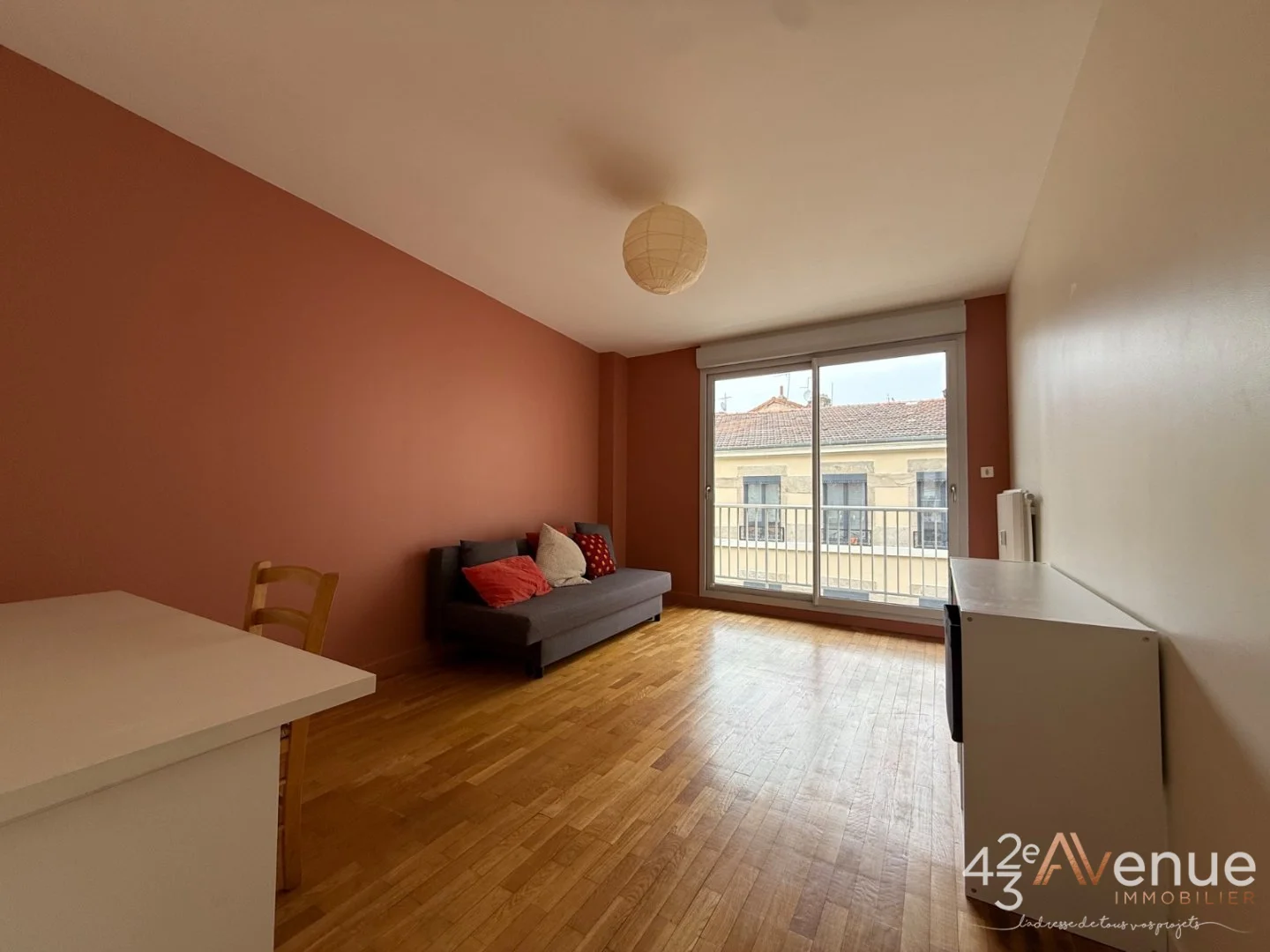 Appartement T2 parfait état balcon et garage A VENDRE - ST ETIENNE JACQUARD - 52 m2 - 88 000 €