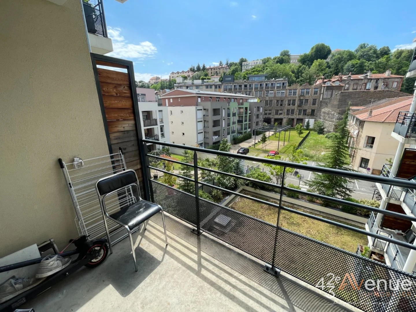 APPARTEMENT T1 - ST ETIENNE CENTRE VILLE - 21.6 m2 - 65 000 €