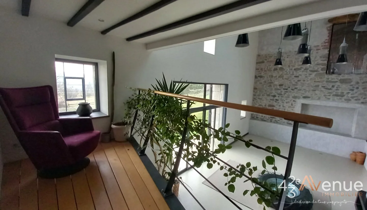 Maison 10 pièces à Larajasse, photo 5 sur 8