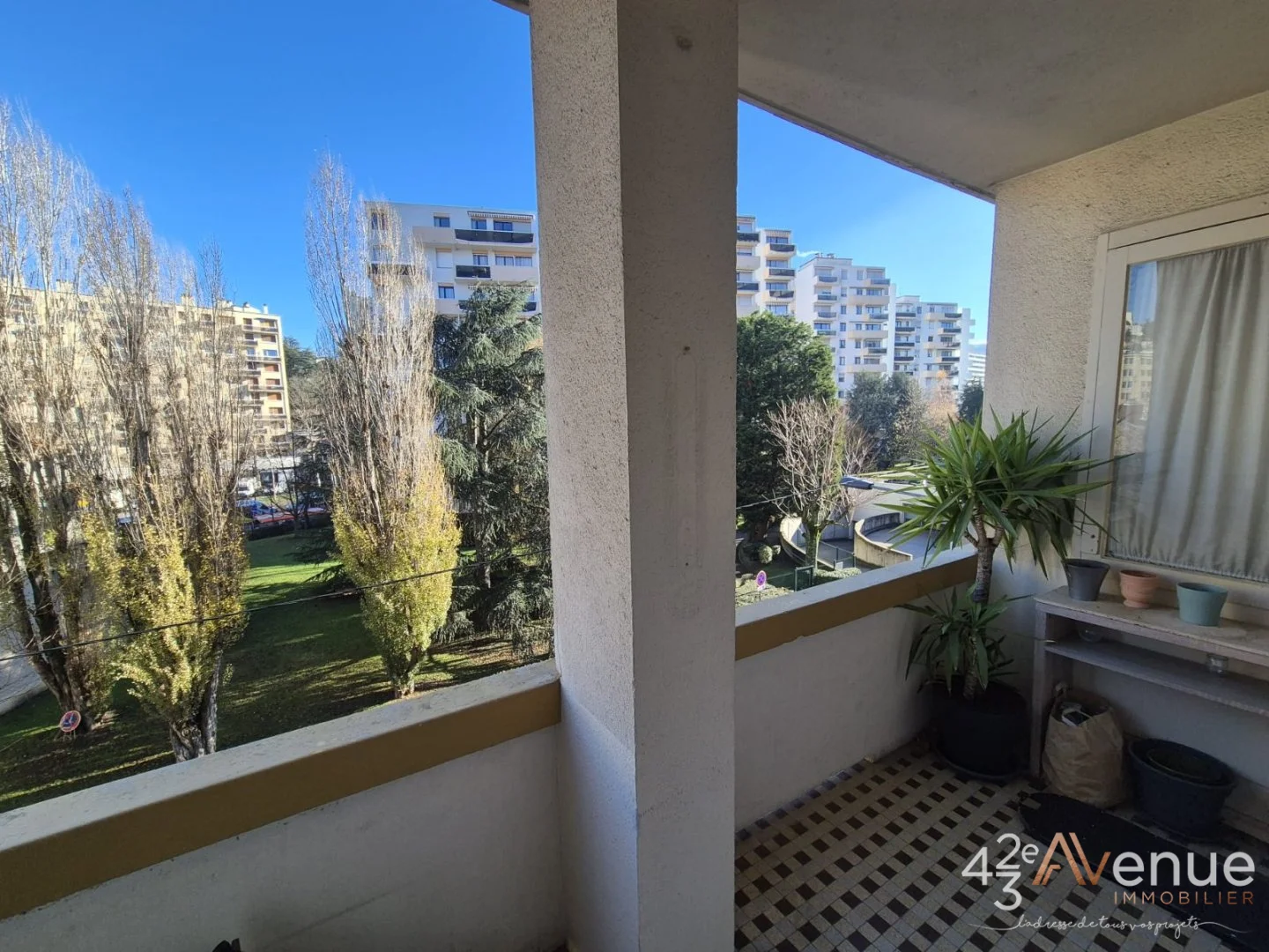 Charmant Appartement Familial à St Etienne