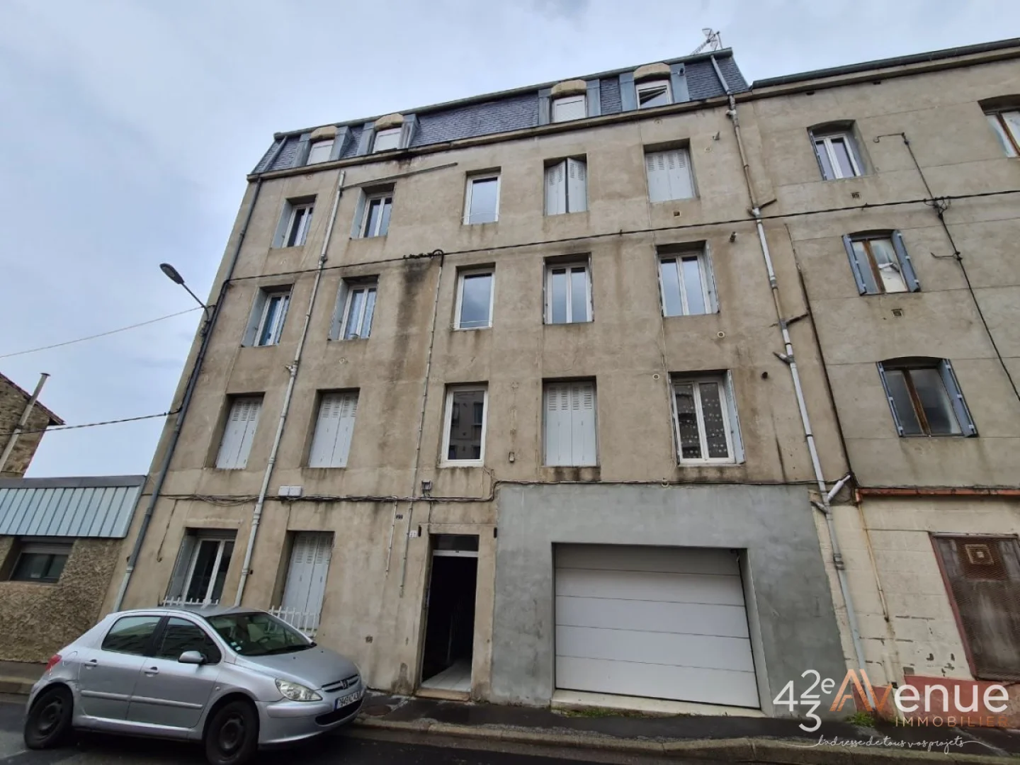 IMMEUBLE DE RAPPORT A VENDRE - TERRENOIRE - 600 m2 - 465 000 €