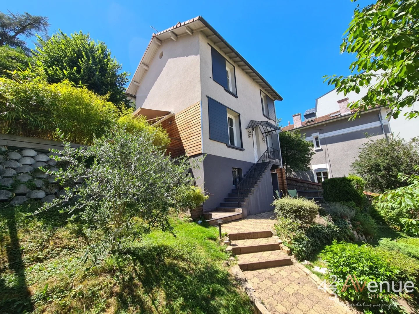 MAISON - ST ETIENNE BERGSON - 135 m2 - VENDU