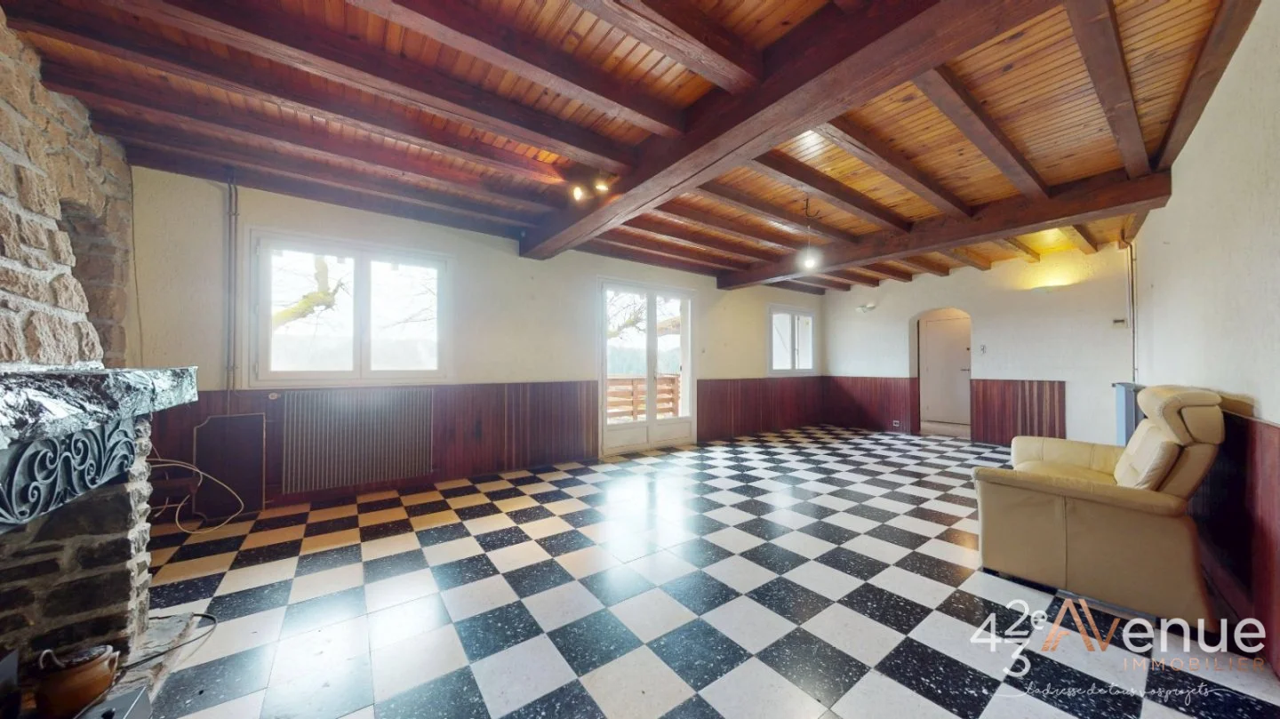 Maison 8 pièces à Bas-en-Basset, photo 6 sur 8