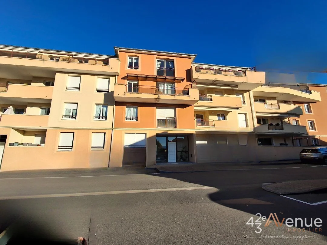 APPARTEMENT T4 A VENDRE - ST JUST ST RAMBERT SAINT JUST - 81.81 m2 - 209 000 €