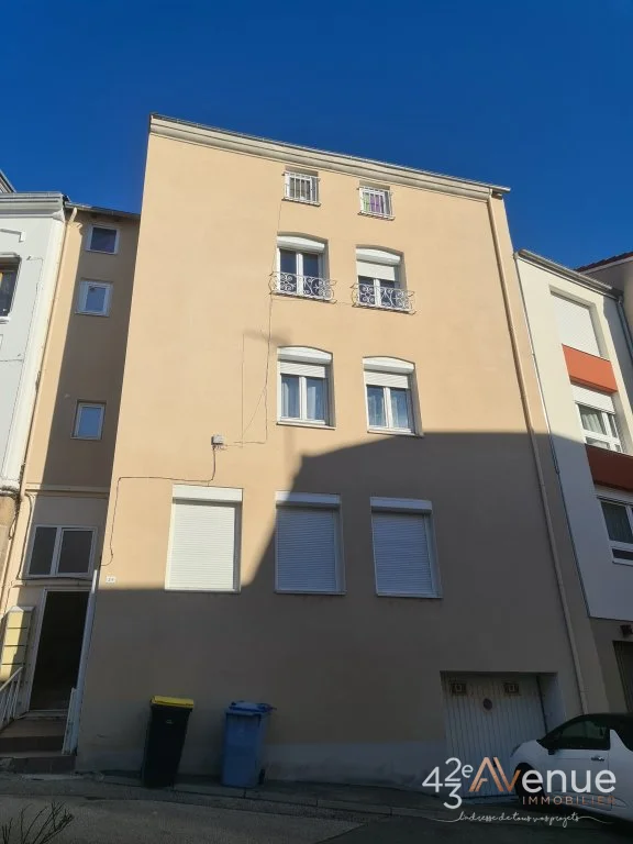 IMMEUBLE - UNIEUX ONDAINE - 250 m2 - 250 000 €