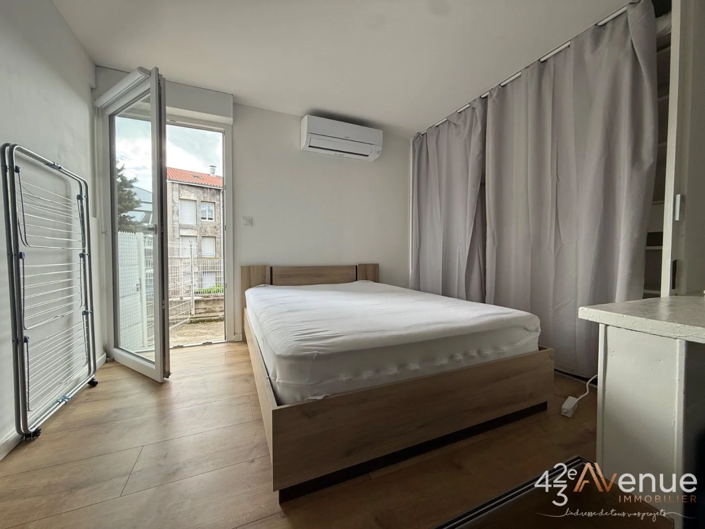 Immeuble de rapport secteur Facultés A VENDRE - ST ETIENNE CENTRE - 131 m2 - 273 000 €