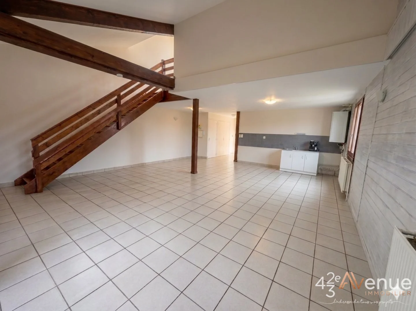 Appartement 4 pièces à Saint-Étienne, photo 3 sur 8