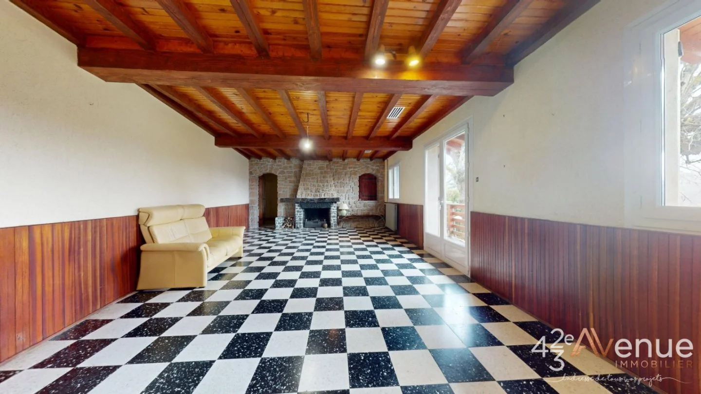 Maison 8 pièces à Bas-en-Basset, photo 8 sur 8