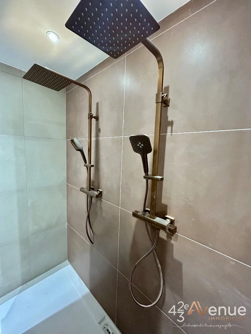Appartement 6 pièces à Saint-Étienne, photo 7 sur 8