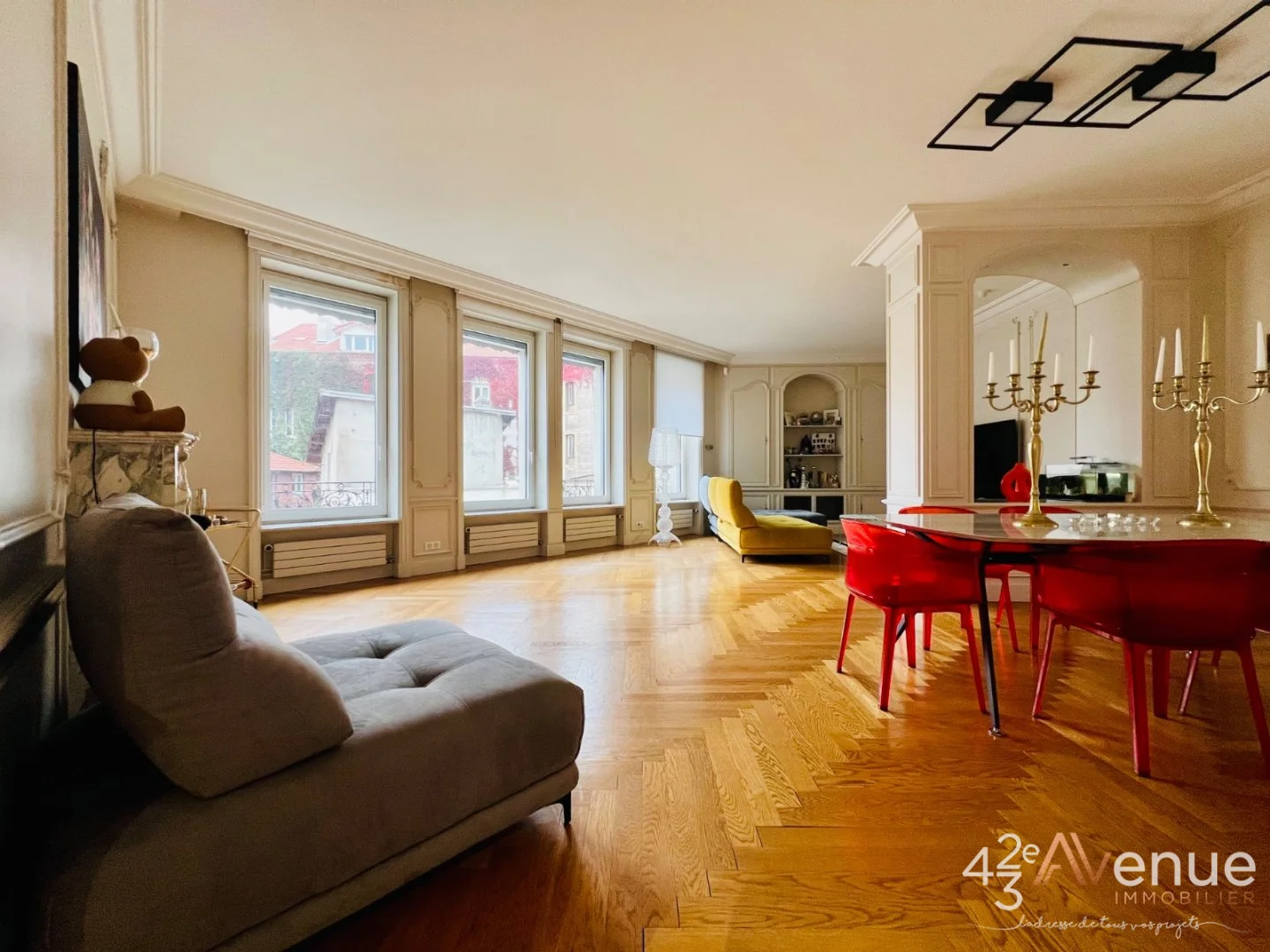 Hôtel Particulier secteur Badouillière A VENDRE - ST ETIENNE Badouillère - 330 m2 - 399 000 €