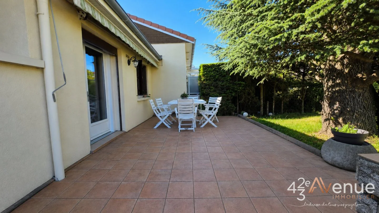 MAISON A VENDRE - ROCHE LA MOLIERE - 114 m2 - 259 000 €