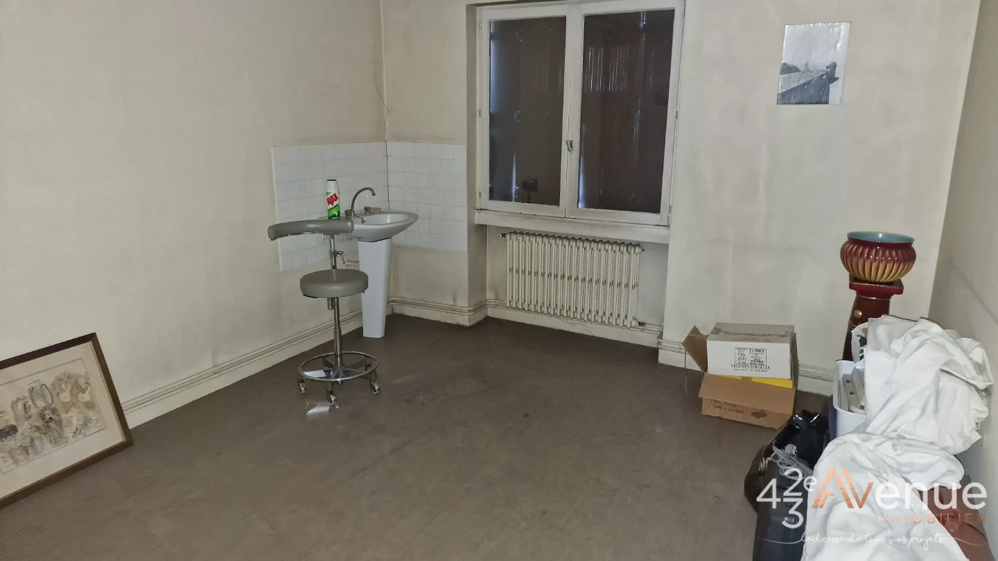 Immeuble à Saint-Galmier, photo 5 sur 8