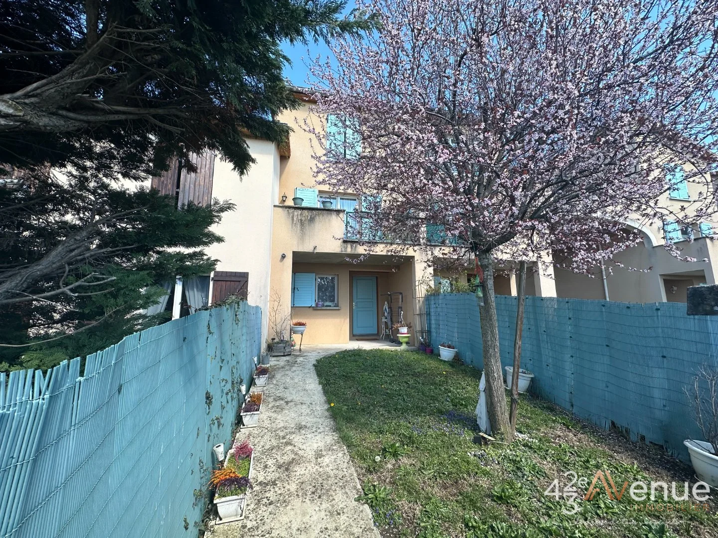 MAISON A VENDRE - ST GALMIER - 93.92 m2 - 178 000 €