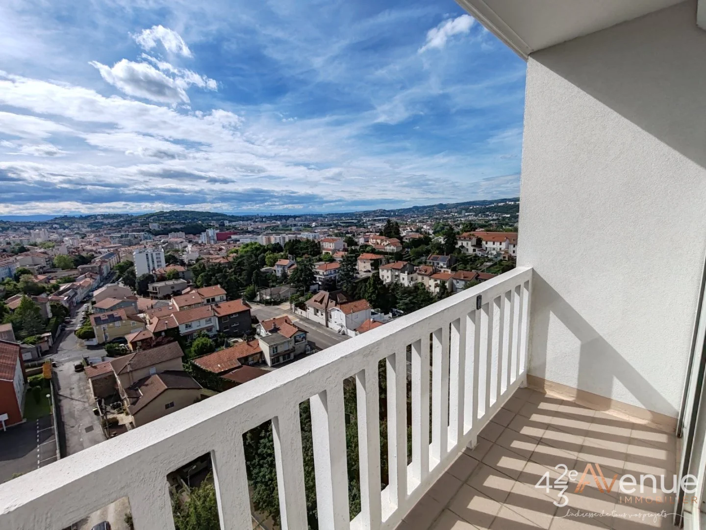 APPARTEMENT T3 - ST ETIENNE MONTPLAISIR - 62 m2 - VENDU