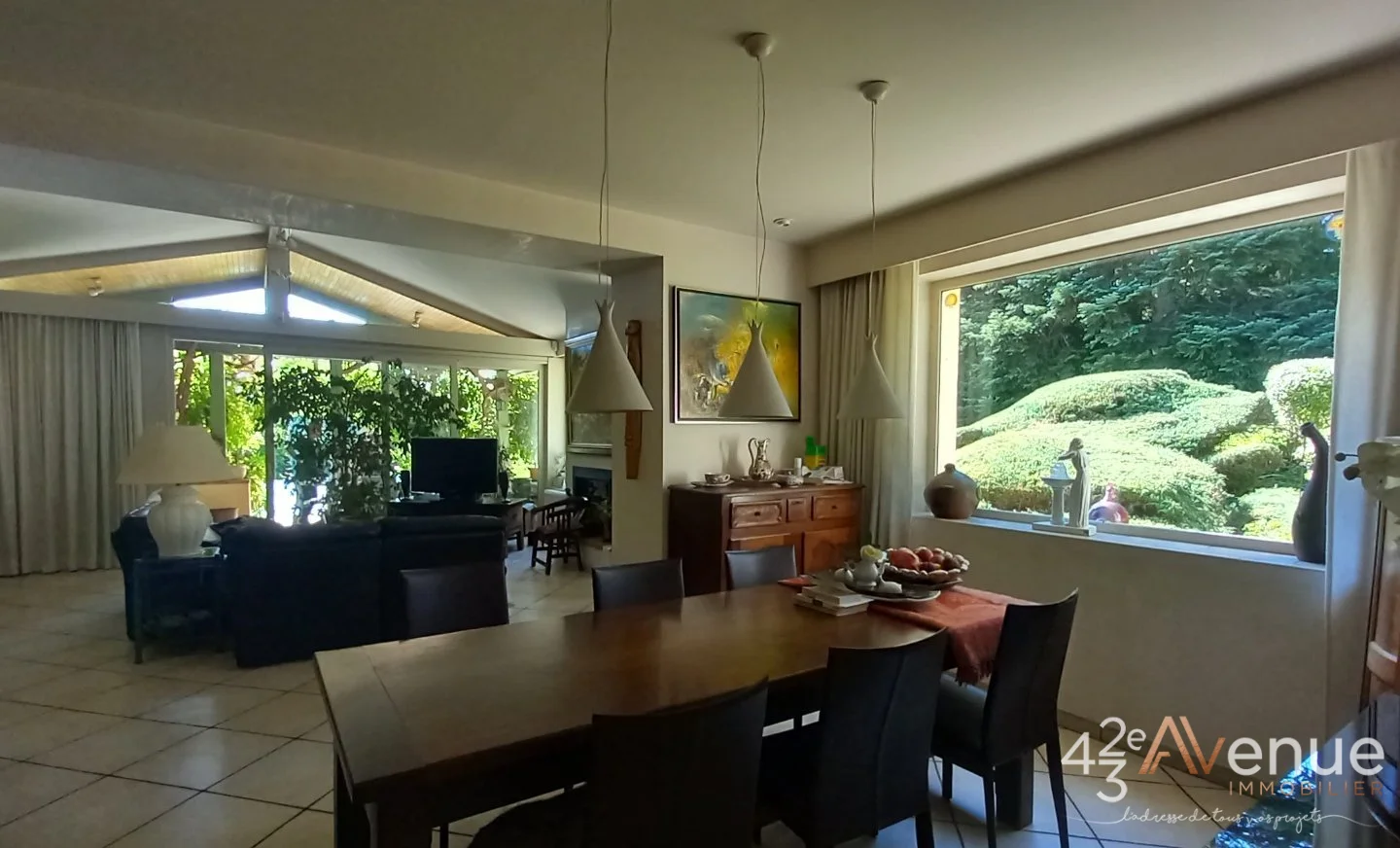 Maison 10 pièces à Saint-Martin-la-Plaine, photo 6 sur 8
