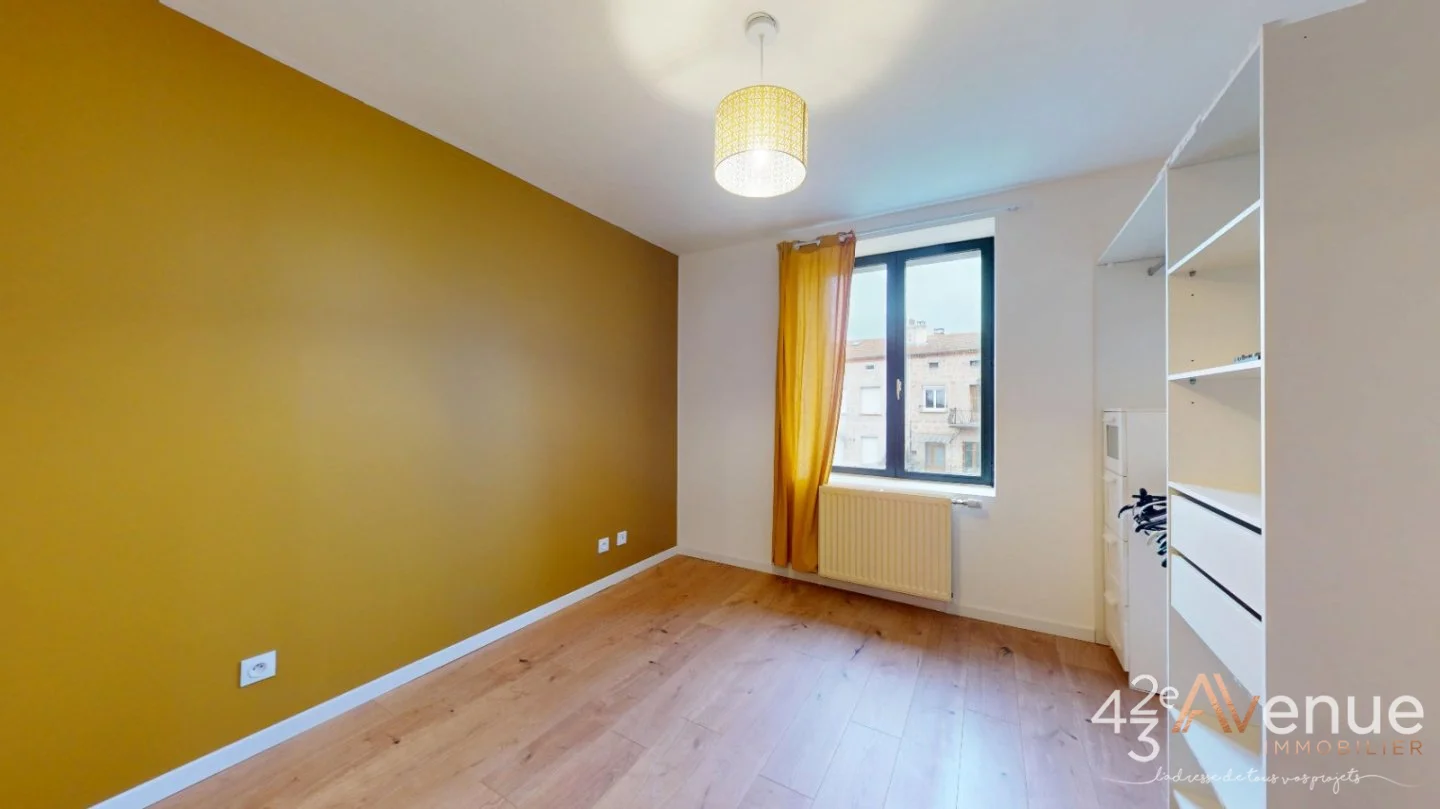 Maison 7 pièces à Sainte-Sigolène, photo 7 sur 9