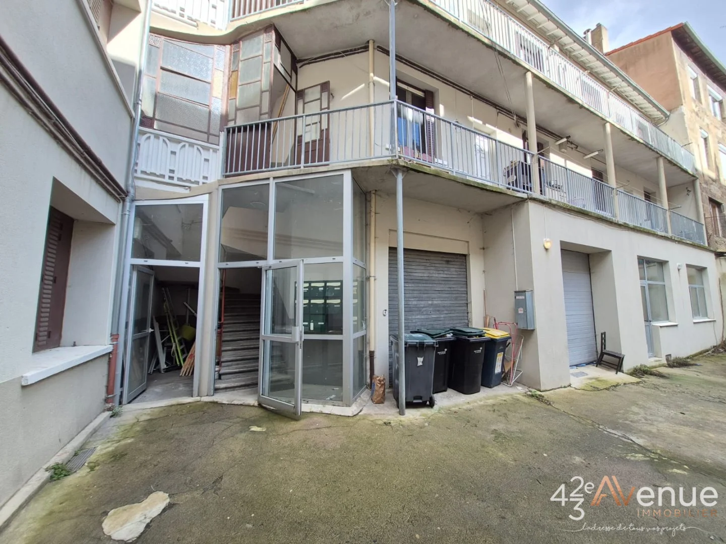APPARTEMENT T2 A VENDRE - ST ETIENNE CENTRE VILLE - 36 m2 - 45 000 €